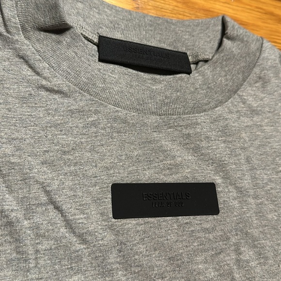 Essentials - Fear Of God - Oversized Crewneck Tee - Dark Heather Oatmeal - NEW - Picture 2 of 10